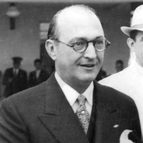 Foto do Cásper Líbero
